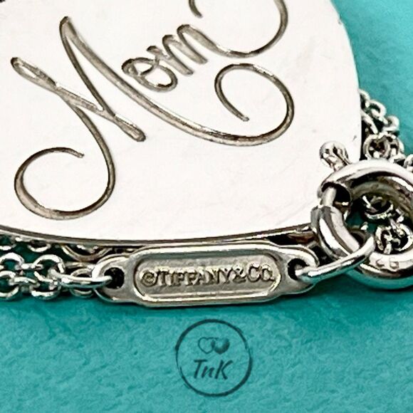 Tiffany & Co. Sterling Silver "Mom" Heart Pendant Necklace - 20” chain - Picture 4 of 13